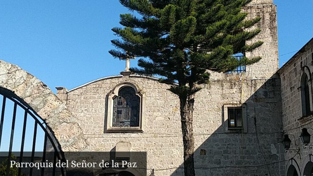 Parroquia del Señor de la Paz - Téjaro de los Izquierdo (Michoacán)