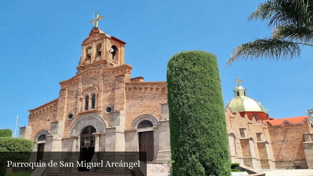 Parroquia de San Miguel Arcángel - Acambay Deixpe (Estado de México)