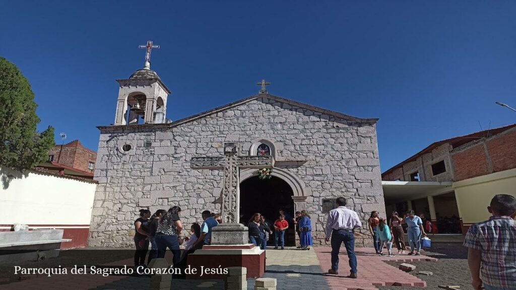 Parroquia del Sagrado Corazón de Jesús - Zurumbeneo (Michoacán)