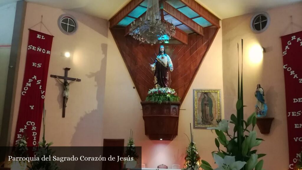 Parroquia del Sagrado Corazón de Jesús - La Piedad de Cabadas (Michoacán)