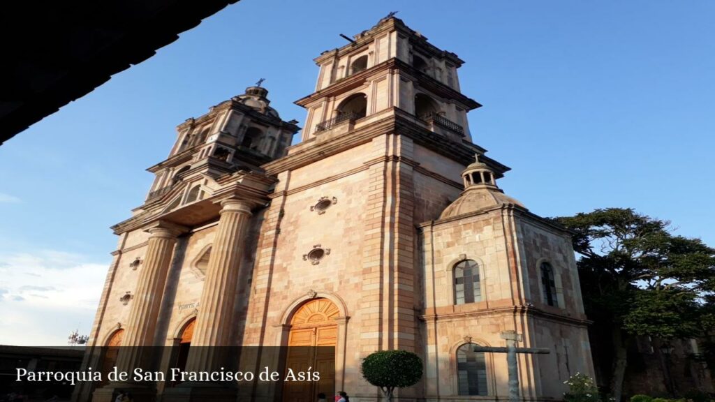 Parroquia de San Francisco de Asís - Valle de Bravo (Estado de México)