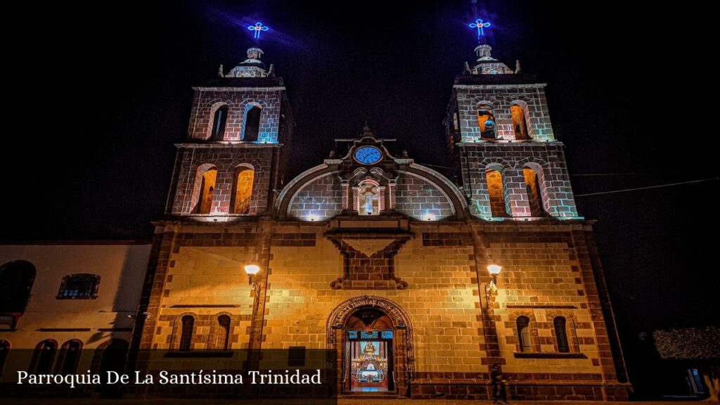 Parroquia de la Santísima Trinidad - Janamuato (Michoacán)