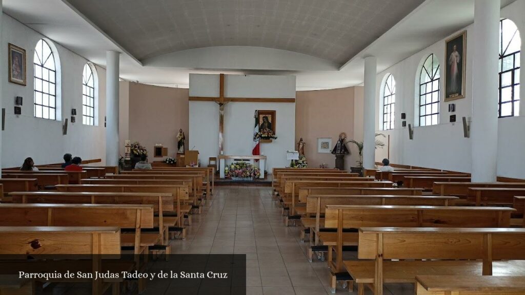 Parroquia de San Judas Tadeo y de la Santa Cruz - Juriquilla (Querétaro)