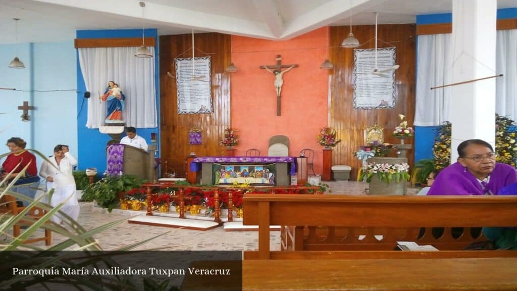 Parroquia Santísima Trinidad - Loma Bonita (Oaxaca)